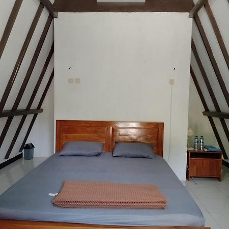 Mekar Lestari Hotel Tepus Exterior foto